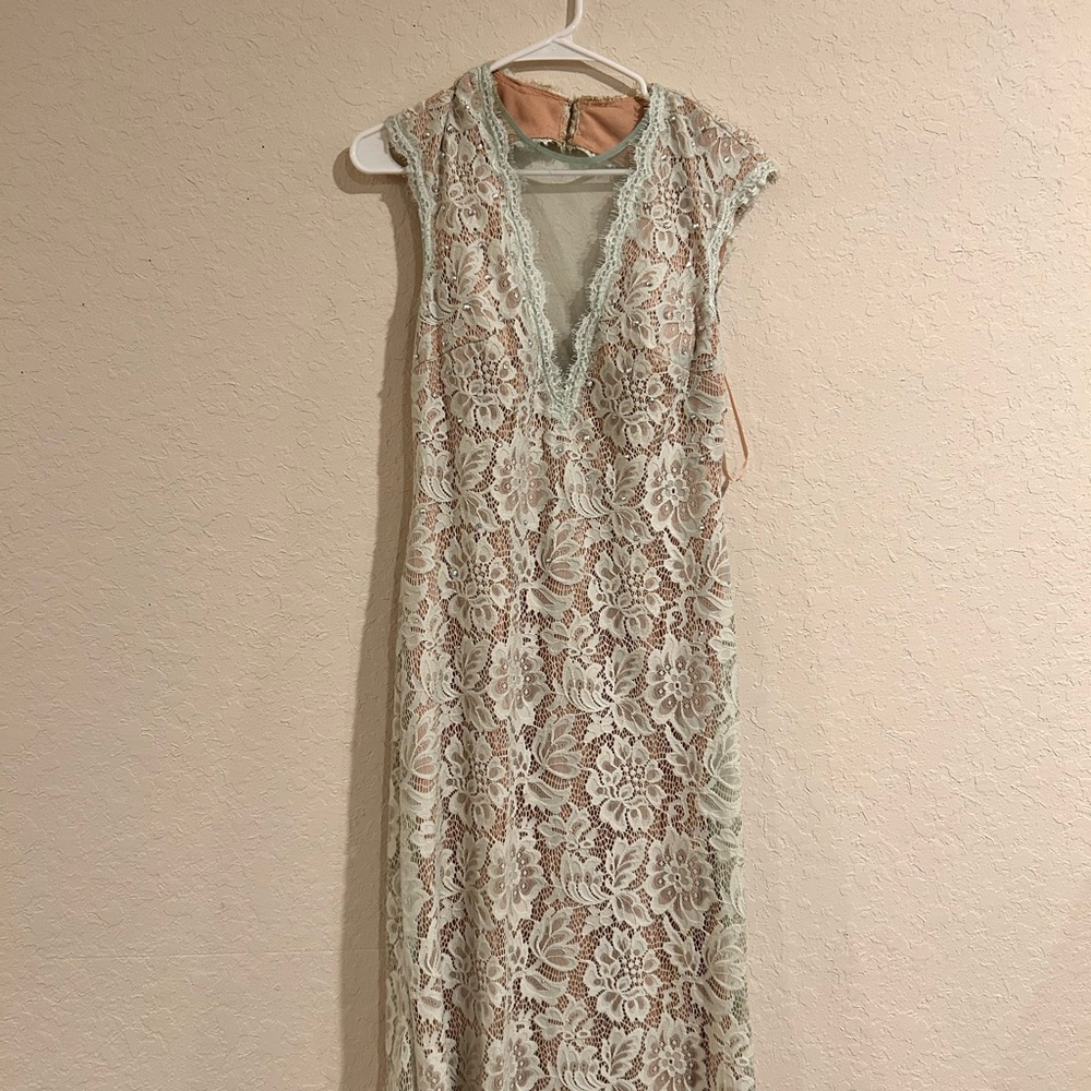 Betsy & Adam Cream Lace Backless Dress
